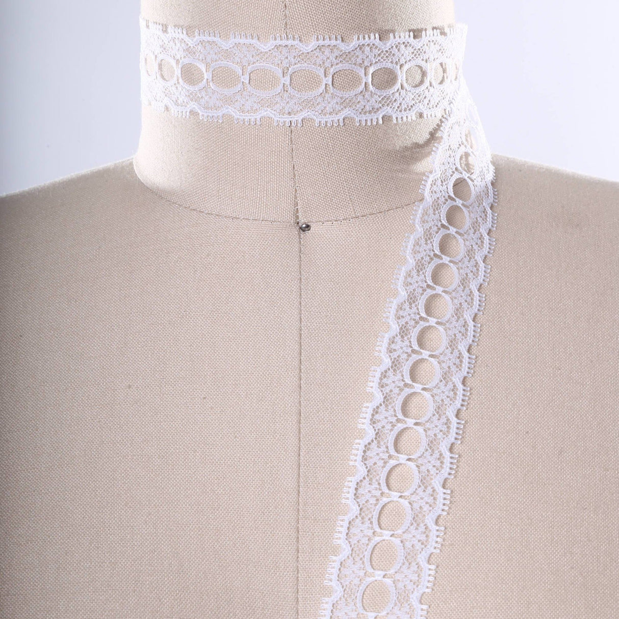 Eyelet Lace Trim White 1 Inch