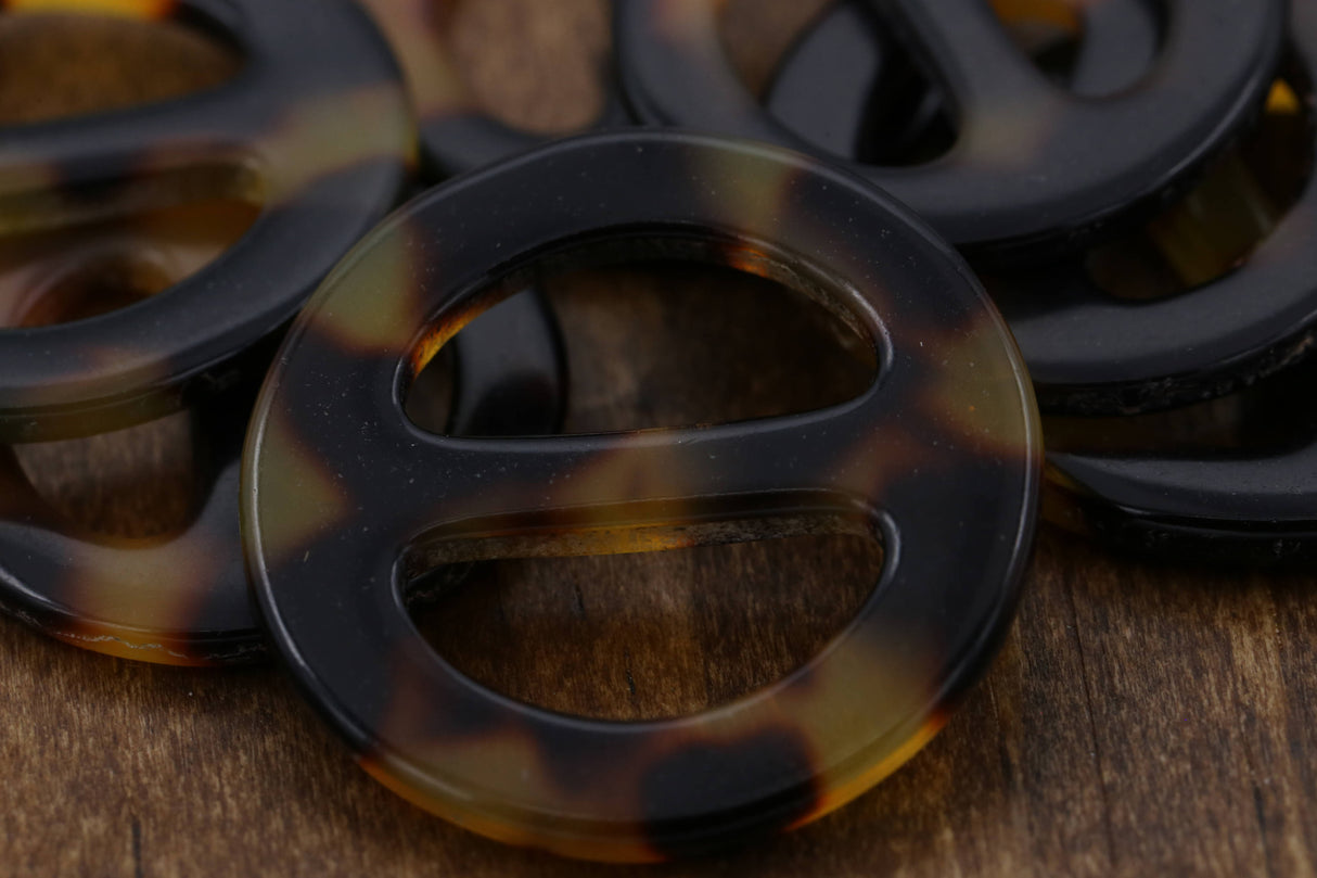 Round Slider Buckle Brown Plastic