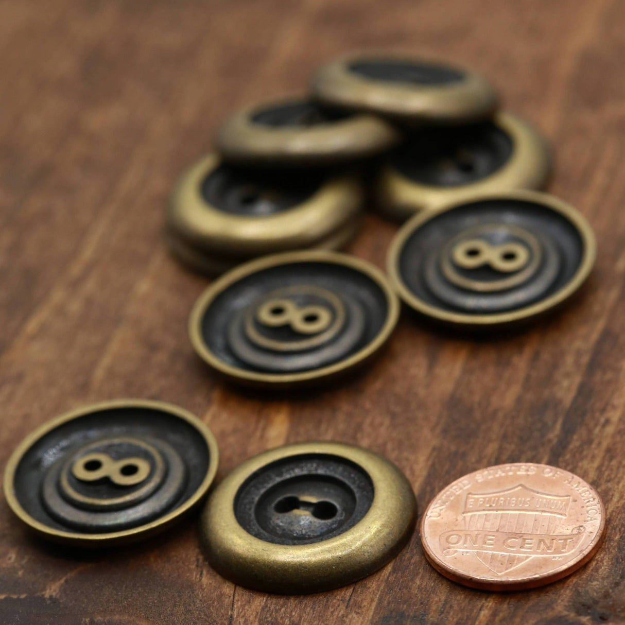 Bronze Metal Two-Hole Button 36L