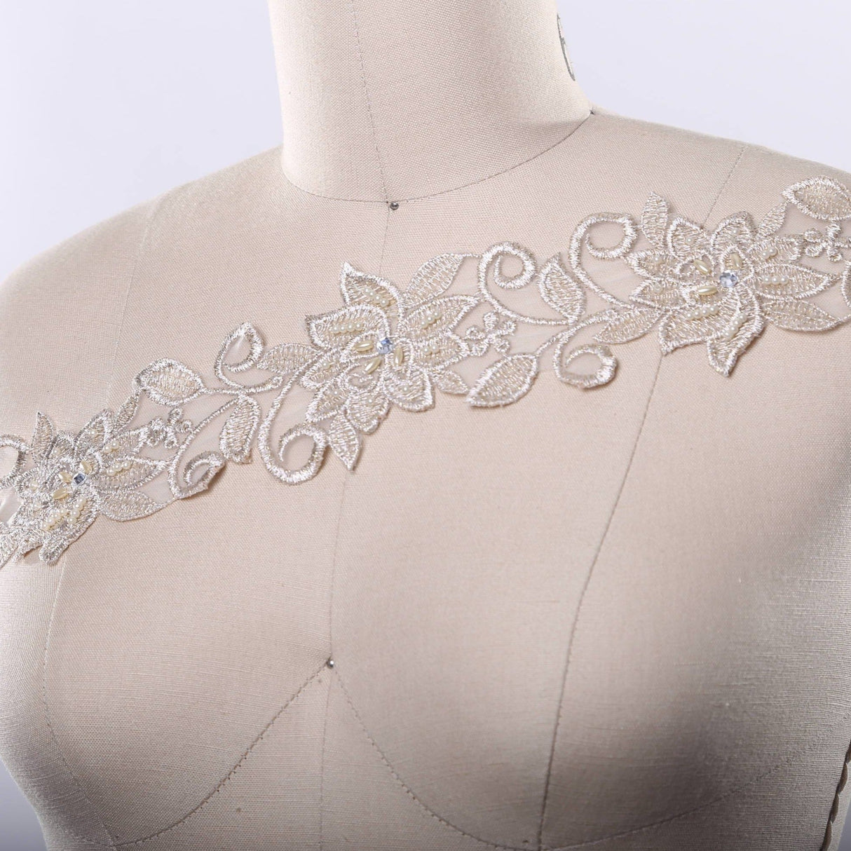 Beaded Lace Trim Champagne 3in