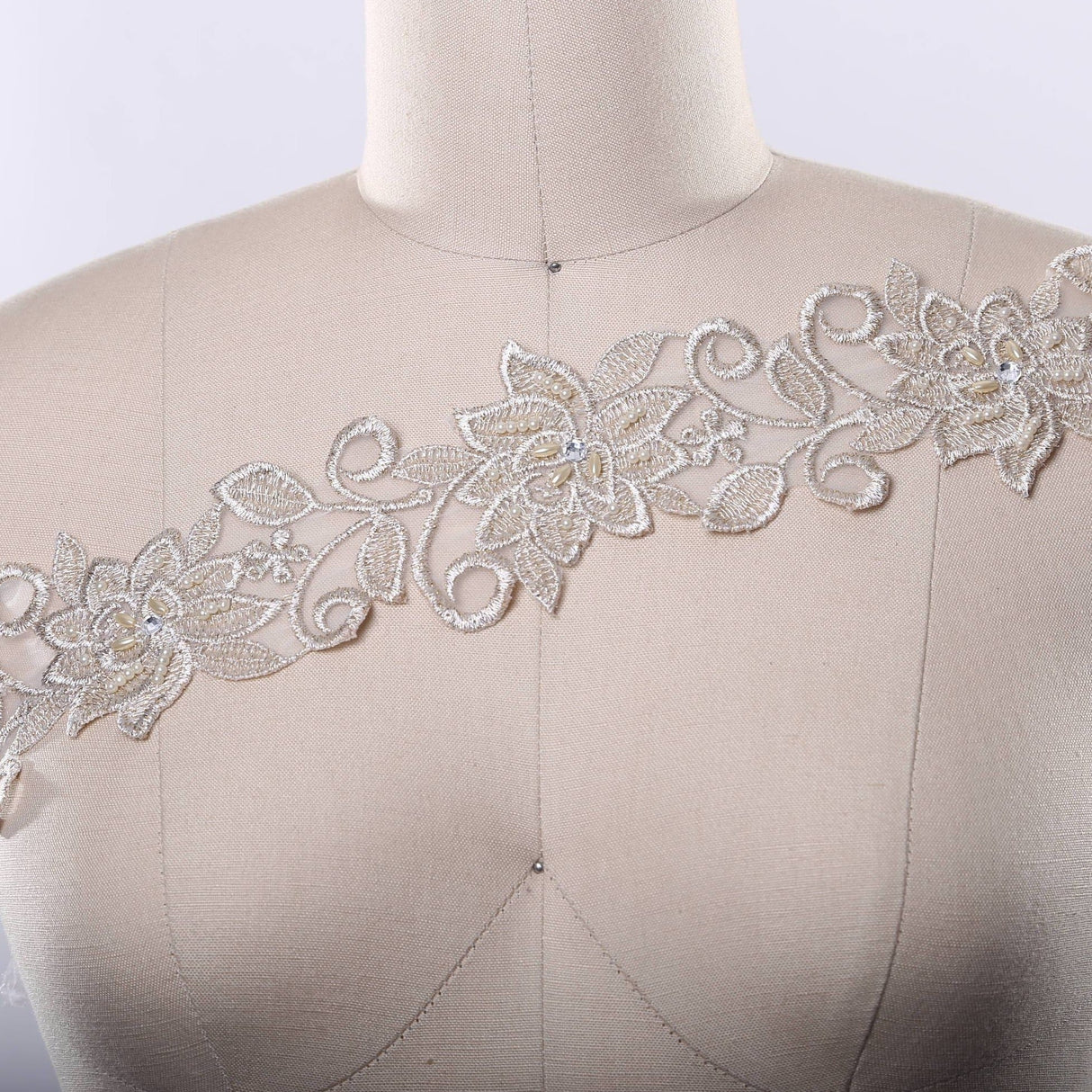 Beaded Lace Trim Champagne 3in