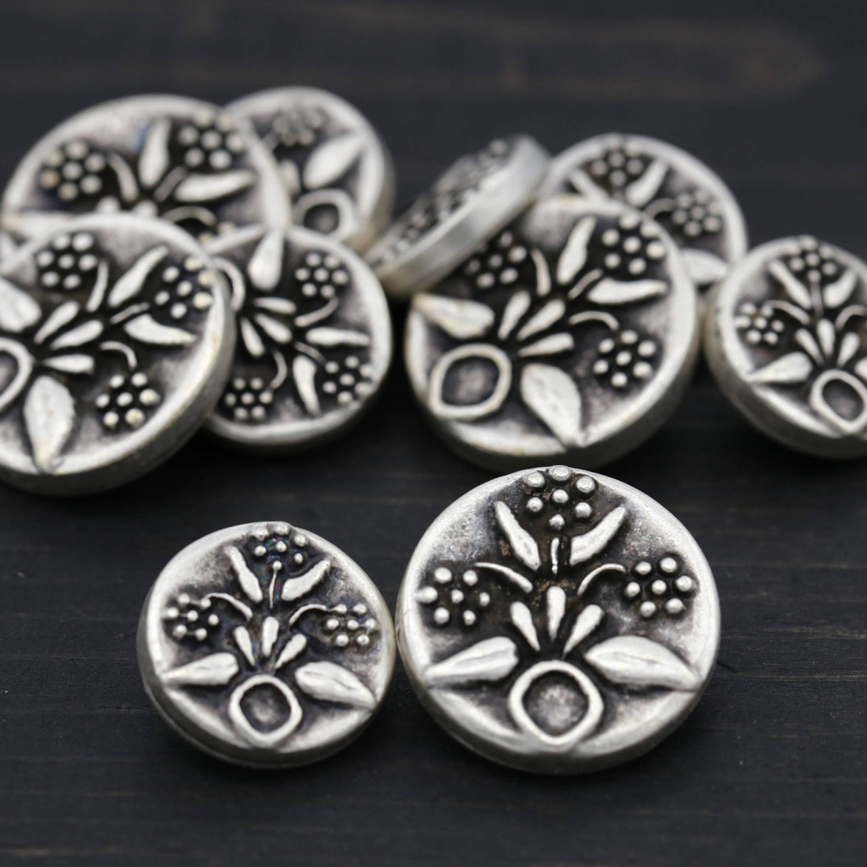 Silver Metal Shank Button 4-Pack