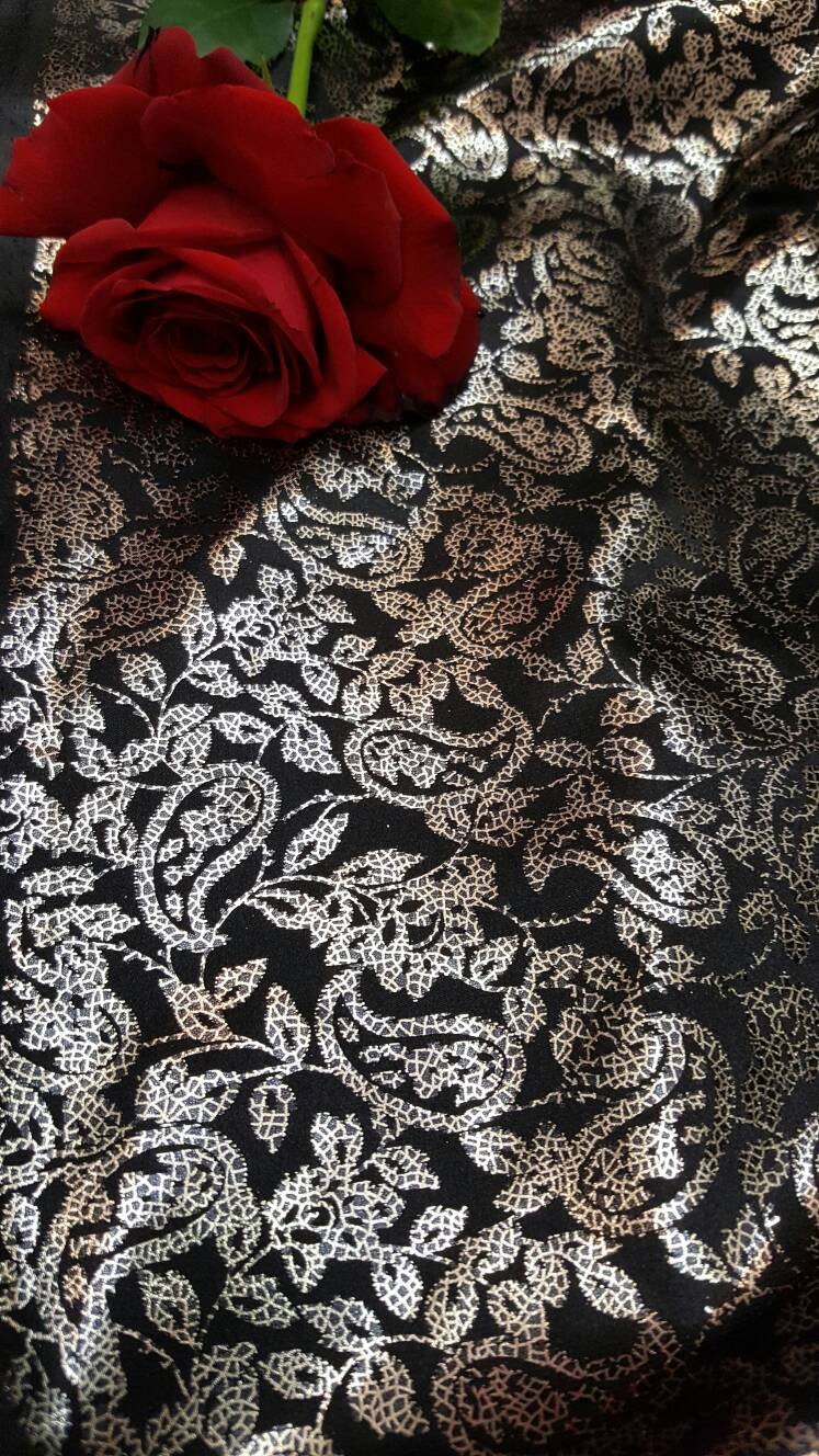 Shining Satin Gold Paisley Black