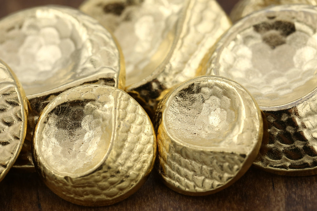 Metal Button Gold Scaled Meteor Dip
