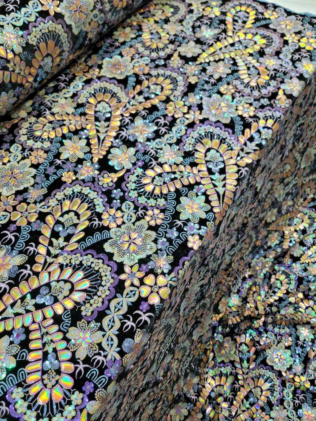 Stretch Velvet Multicolor Sequin Embroidery Lace