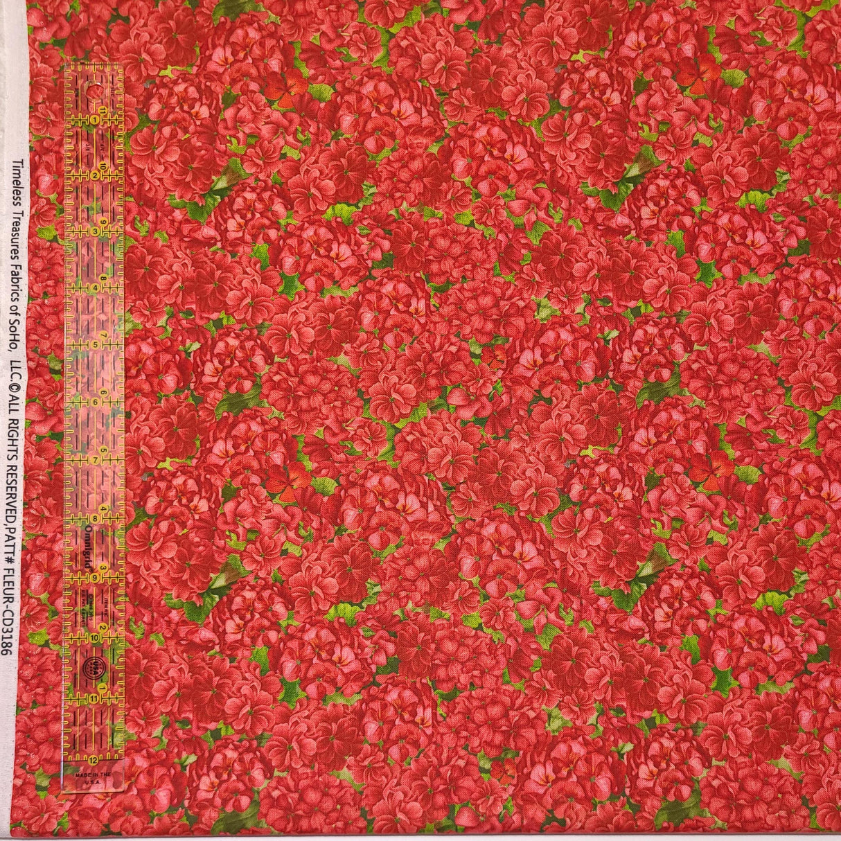 Quilting Cotton Scarlet Beauty Fleur CD3186 Timeless Treasures