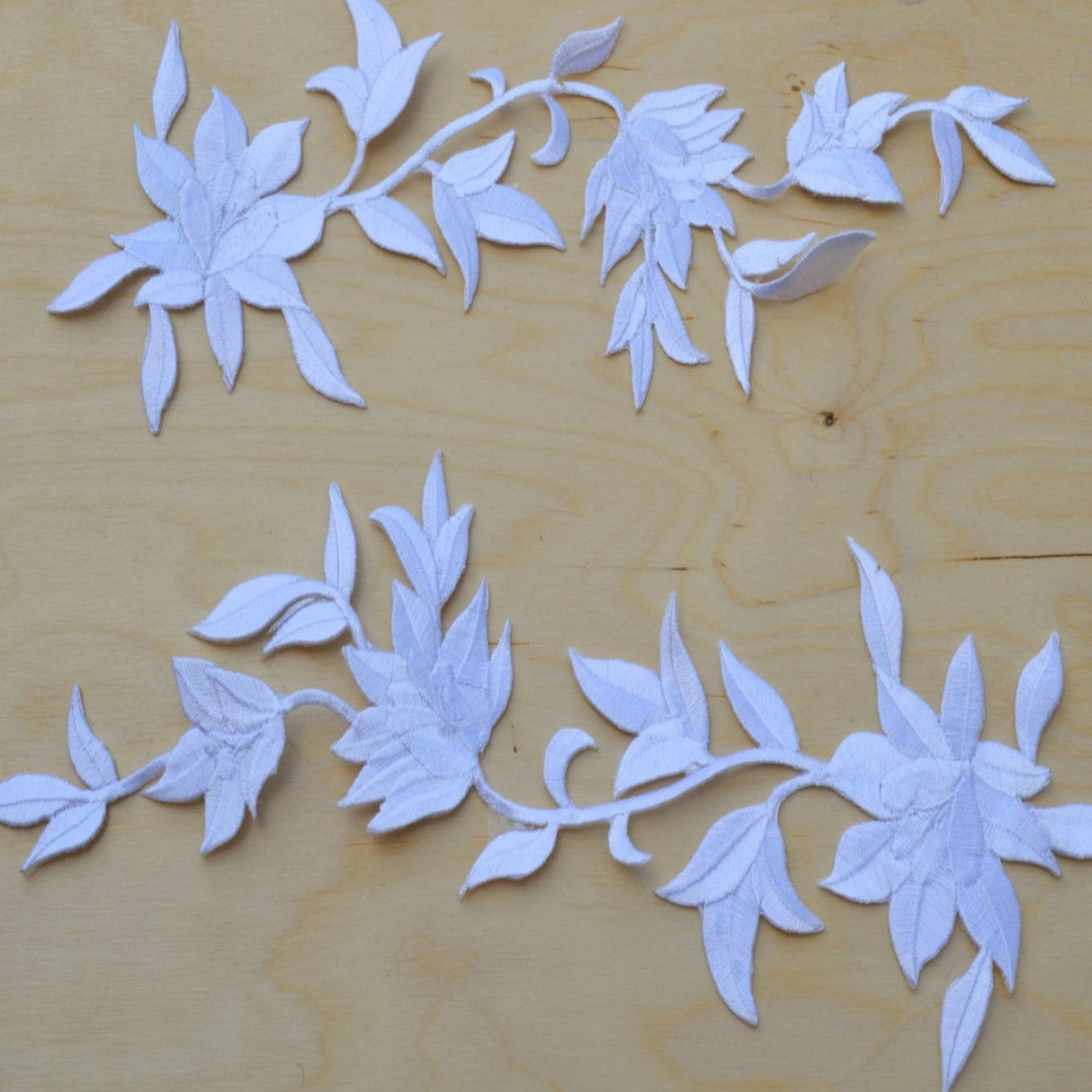 Embroidered Flower Patch White Iron-On Applique