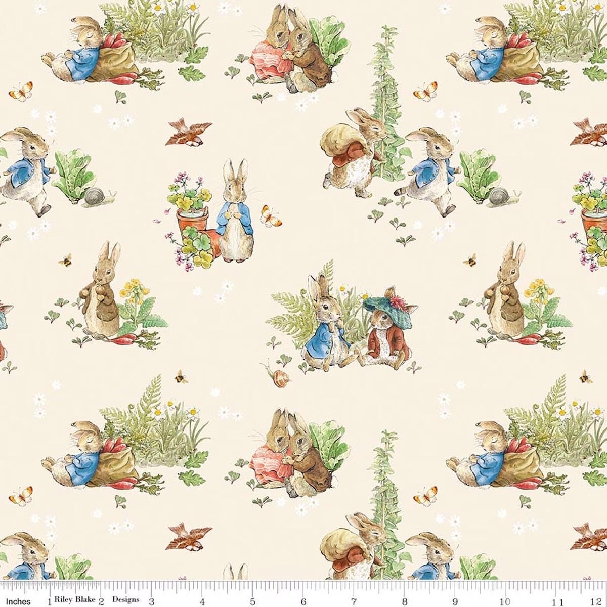 10" Stacker Peter Rabbit™ and Benjamin Bunny™ Riley Blake Floral Pre-Cut