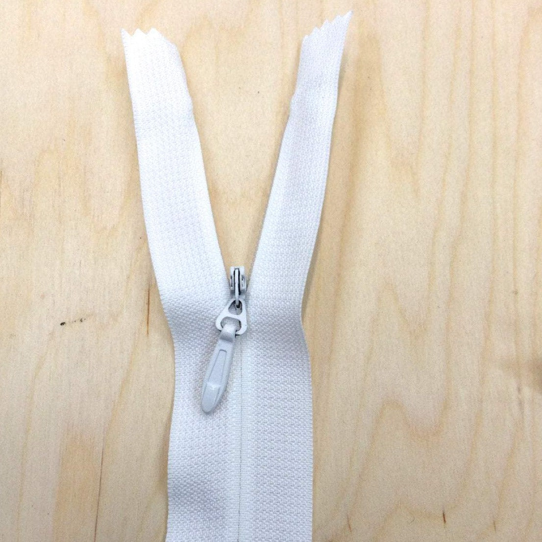 Invisible Bridal Zipper 25" #5