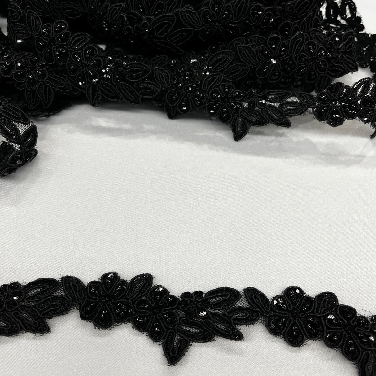 1 Yard Beautiful Beaded Corded Lace Trimming Embroidered Polyester Net Mesh for Dresses 1.5 Inch Width