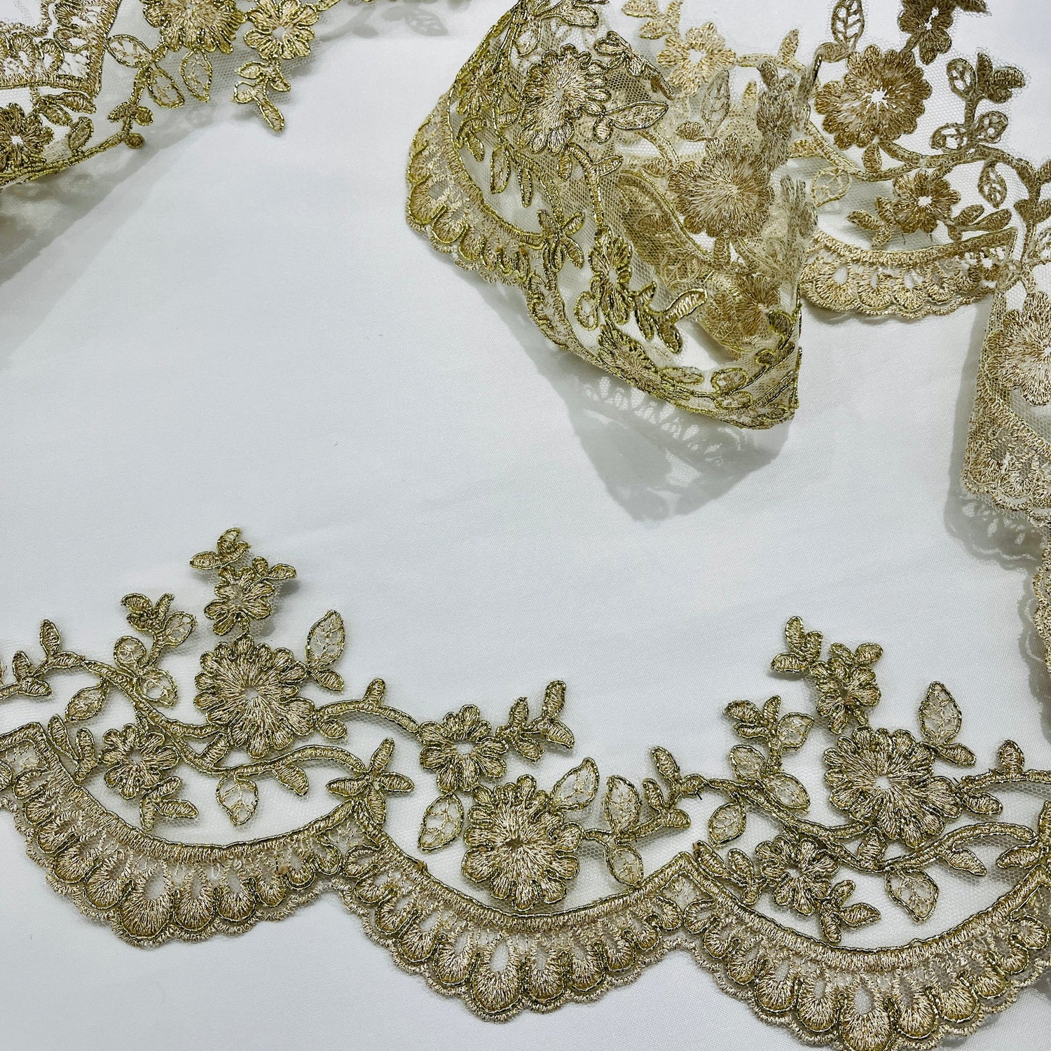 1 Yard Couture Corded Lace Trimming on Net Mesh for Dresses 3.75 Inch Width