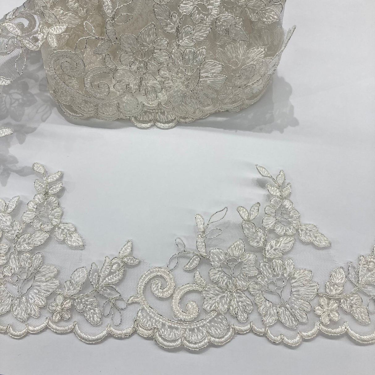 1 Yard Elegant Corded Lace Trimming Embroidered Polyester Net Mesh for Gowns 4.5 Inch Width