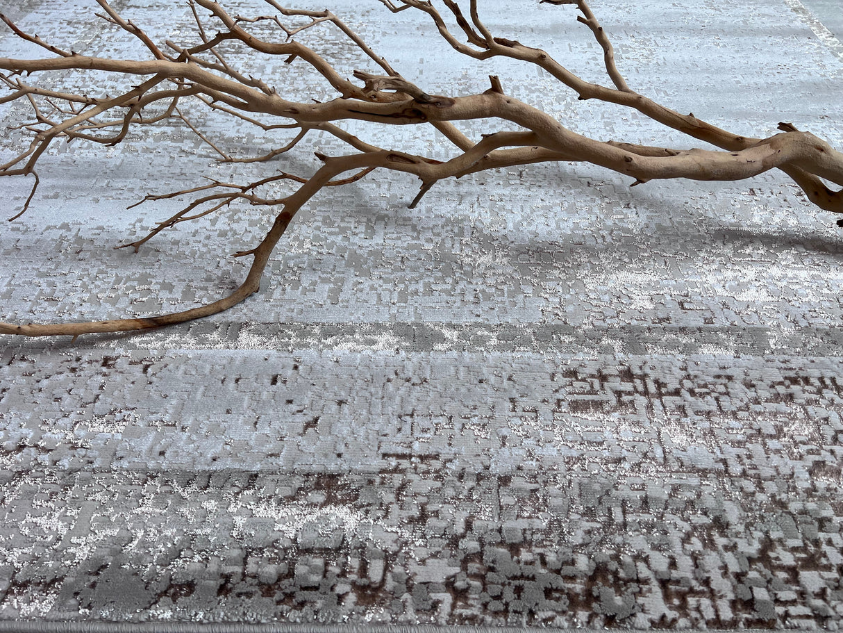 Maximus 245 Polypropylene Polyester Fabric - Silver With Gold Border Design, Color-Changing Flat Weave, 60% Polypropylene 40% Polyester, Power Loom, Made In Turkey (10' X 13')