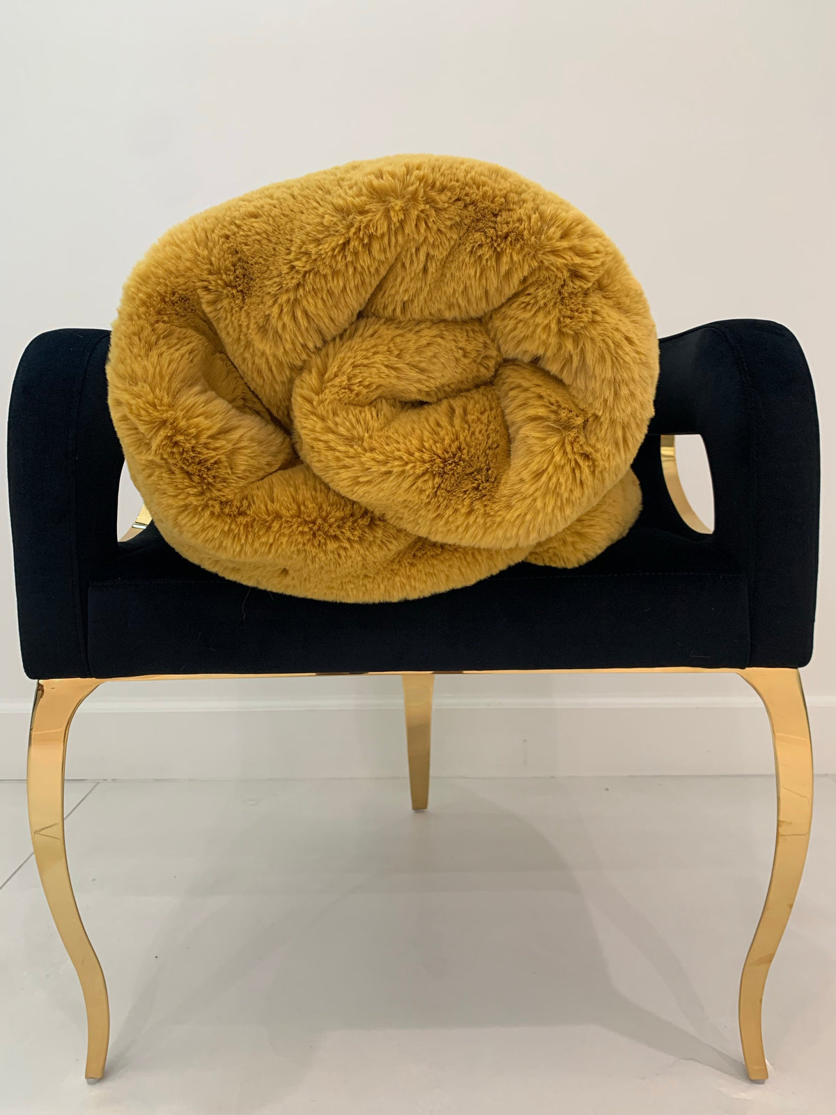 Soft Cozy Faux Fur Blanket/Coverlet/Bedspread/Throw/Bedcover/Quilt for Luxurious Comfort