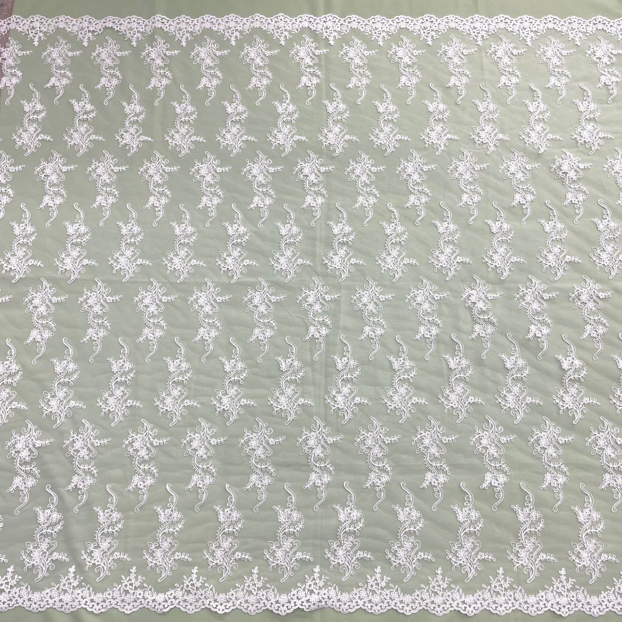 Corded Bridal Lace Fabric on Polyester Net Mesh