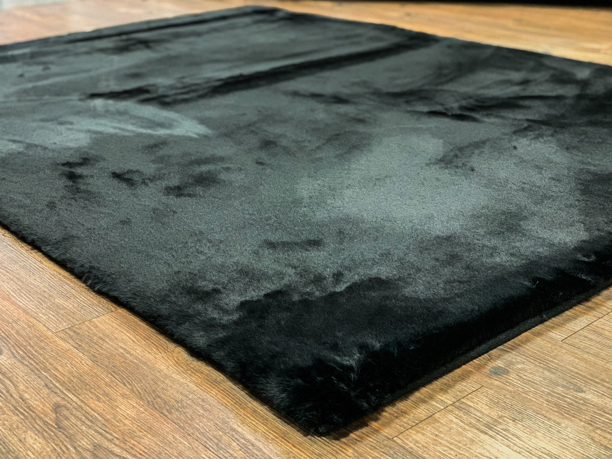 Machine-Made Faux Fur Rug Faux Fur Fabric - Plush Faux Chinchilla Texture, Indoor Use Only (1 Piece)