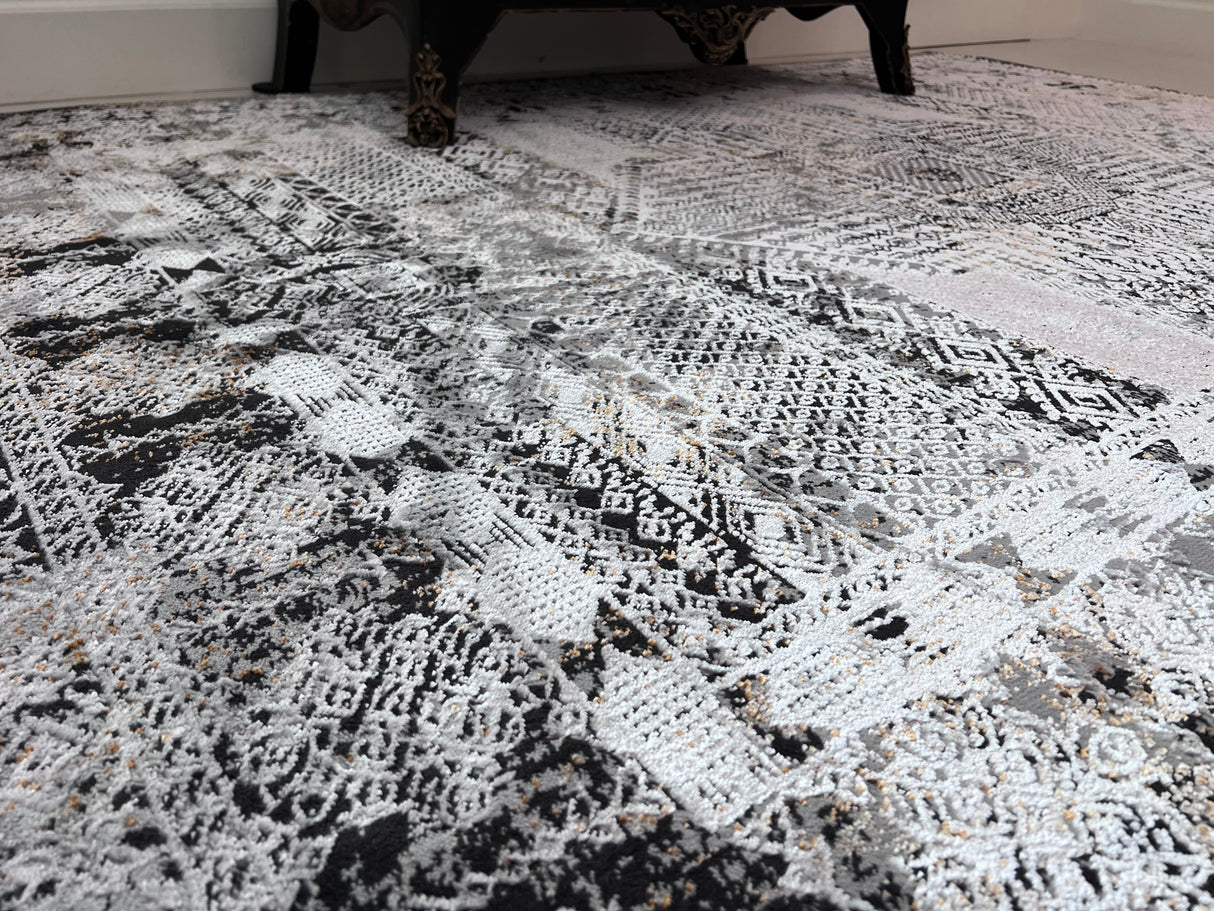 Chromatic Elegance Polypropylene Polyester Area Rug - Shifting Hues Flat Weave, 5' 4" X 7' 8", 8' X 11" (1 Piece)