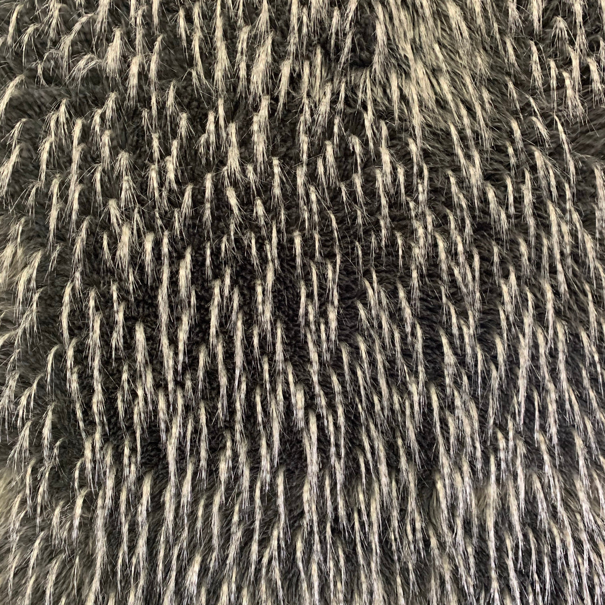 Timeless Modern Luxury Feathers Faux Fur Fabric - Soft Area Rug, 5' X 7' (1 Piece)