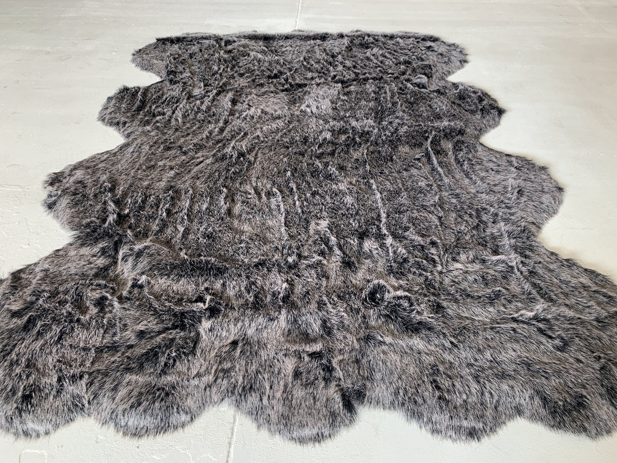 Renne Area Rug Bed Cover Collection Faux Fur Fabric - White, Tip Dye Gray, Animal Shape, 5' X 8', 2' X 6', 2' X 3' (1 Unit)