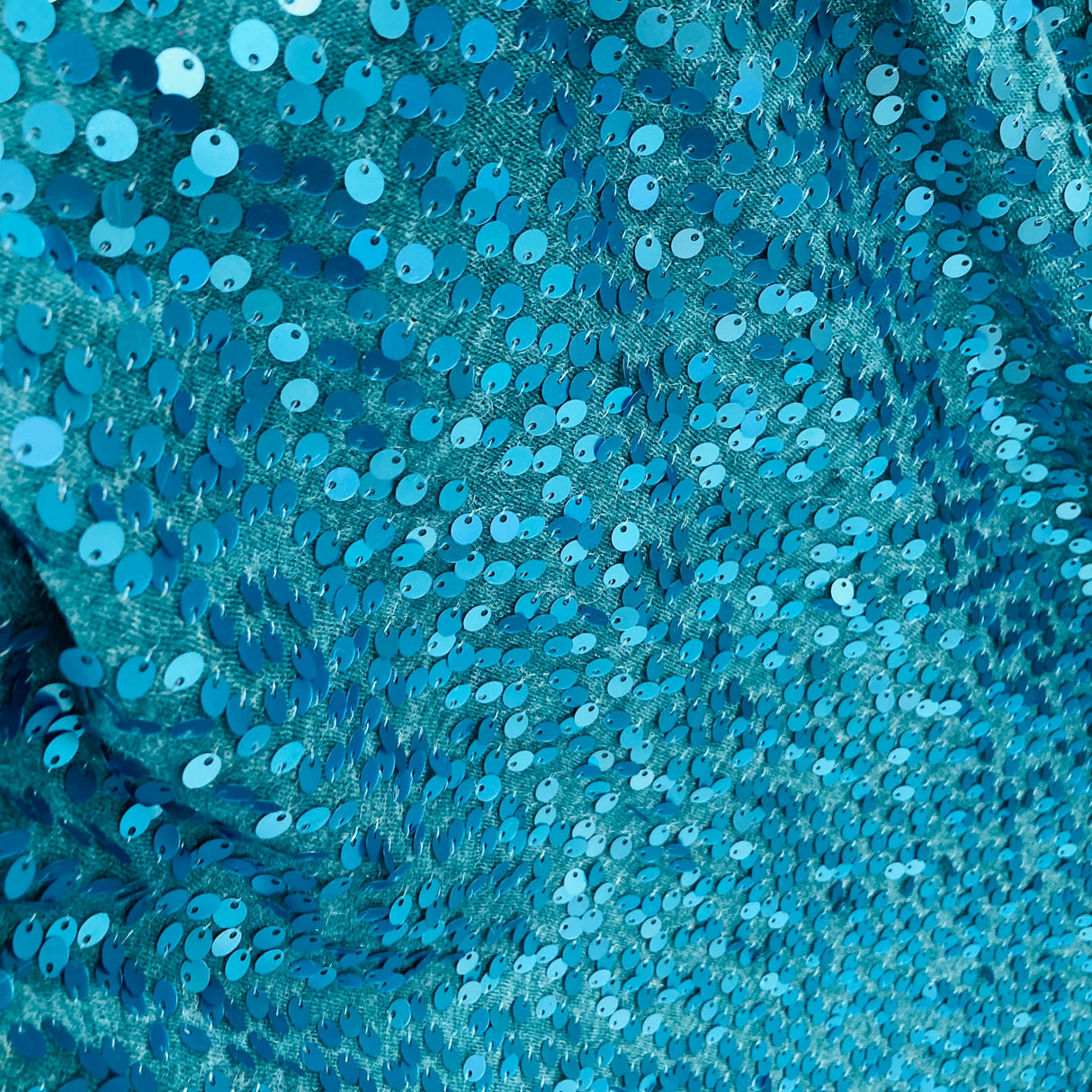 Sequined Polyester Jersey Net Mesh Fabric 4-Way Stretch