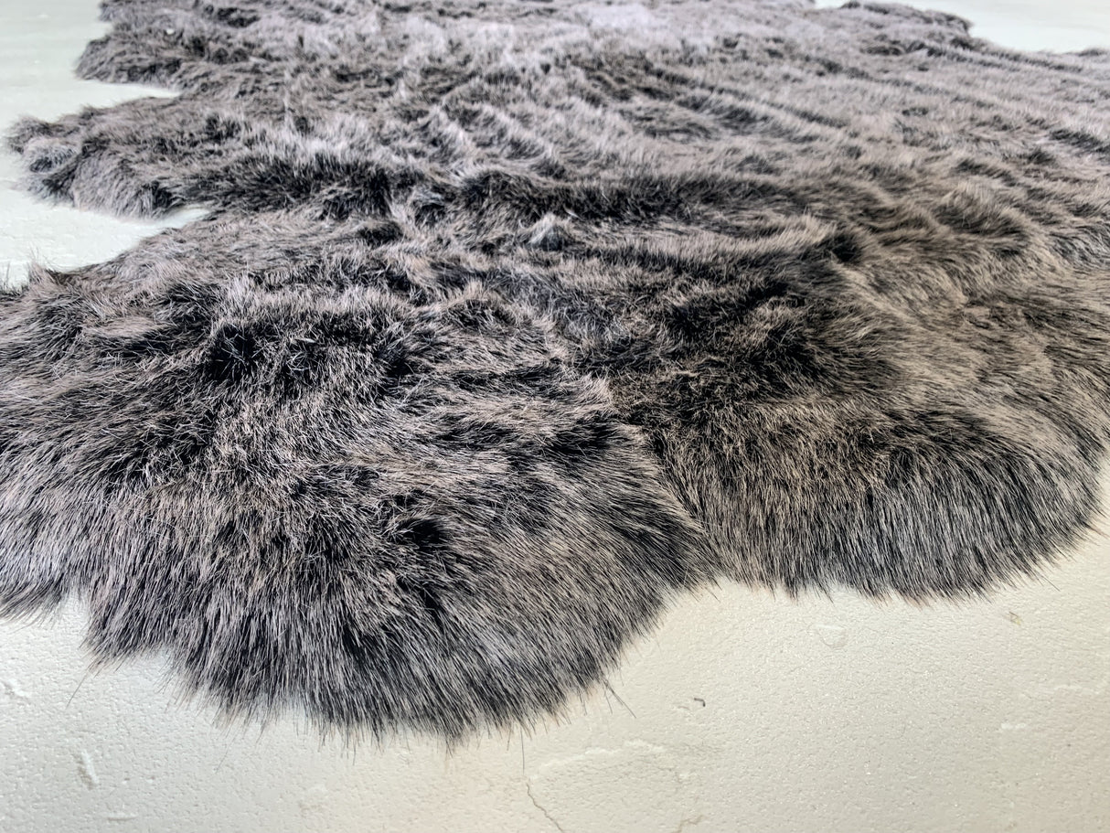 Renne Area Rug Bed Cover Collection Faux Fur Fabric - White, Tip Dye Gray, Animal Shape, 5' X 8', 2' X 6', 2' X 3' (1 Unit)