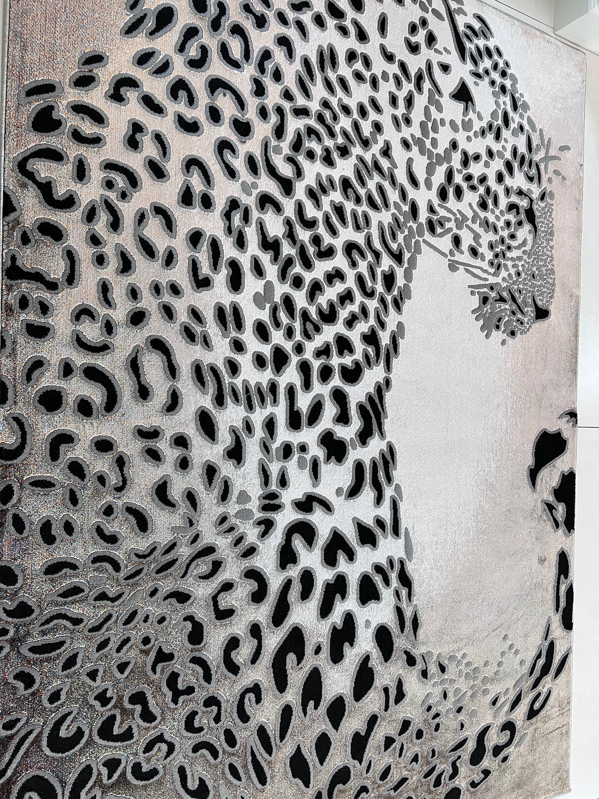 DEV310 Area Rug - Shifting Hues, 60% Polypropylene 40% Polyester, 5' 4" X 7' 8" (1 Piece)