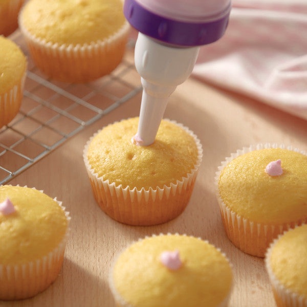Wilton Dessert Decorator Plus Cake Decorating Tool