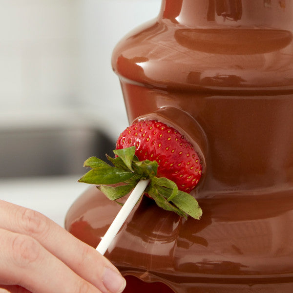 Wilton Chocolate Pro Fountain Fondue Chocolate - Chocolate For Fountain 2 pounds