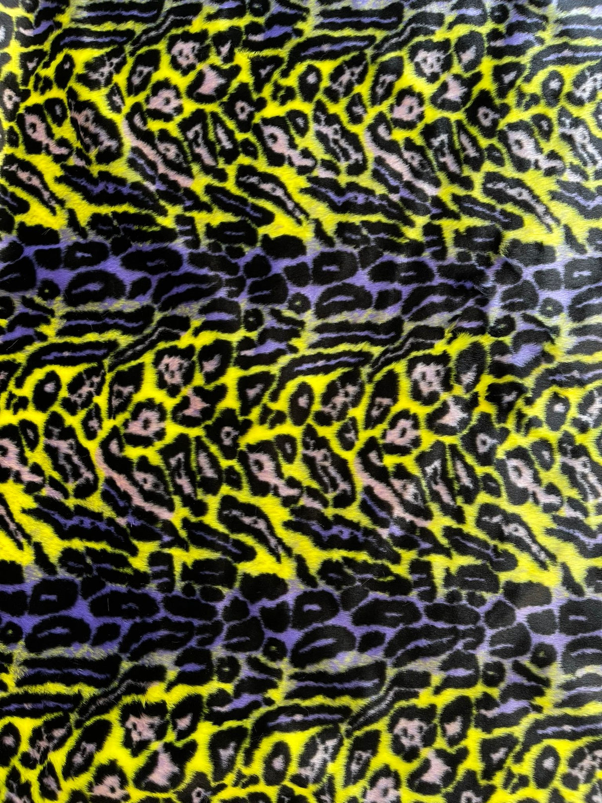 Leopard Tie Dyed Faux Fur Fabric - Black Light Reflective, 58" Width (1 Yard)