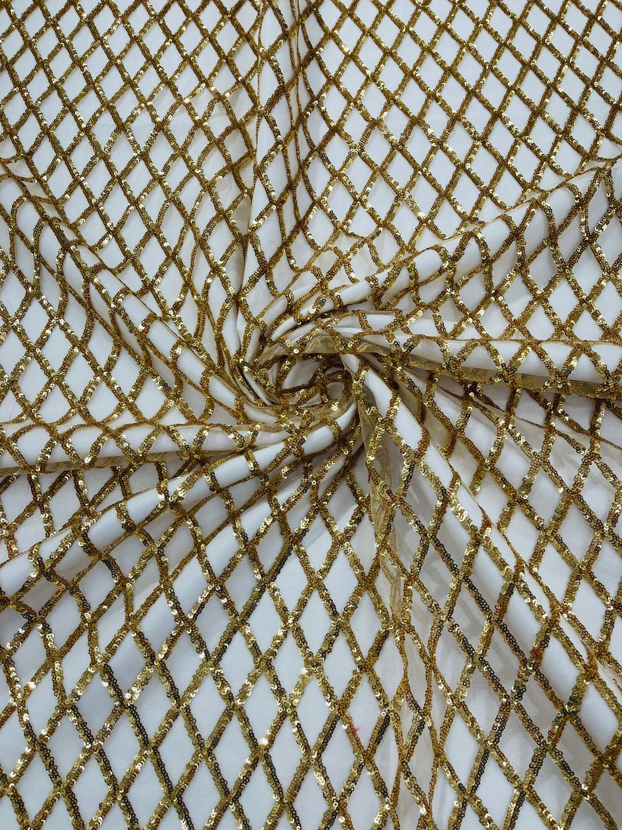 Luxury Diamond Design Mini Glitz Sequins Mesh Fabric - Diamond Pattern, 54" Width (1 Yard)