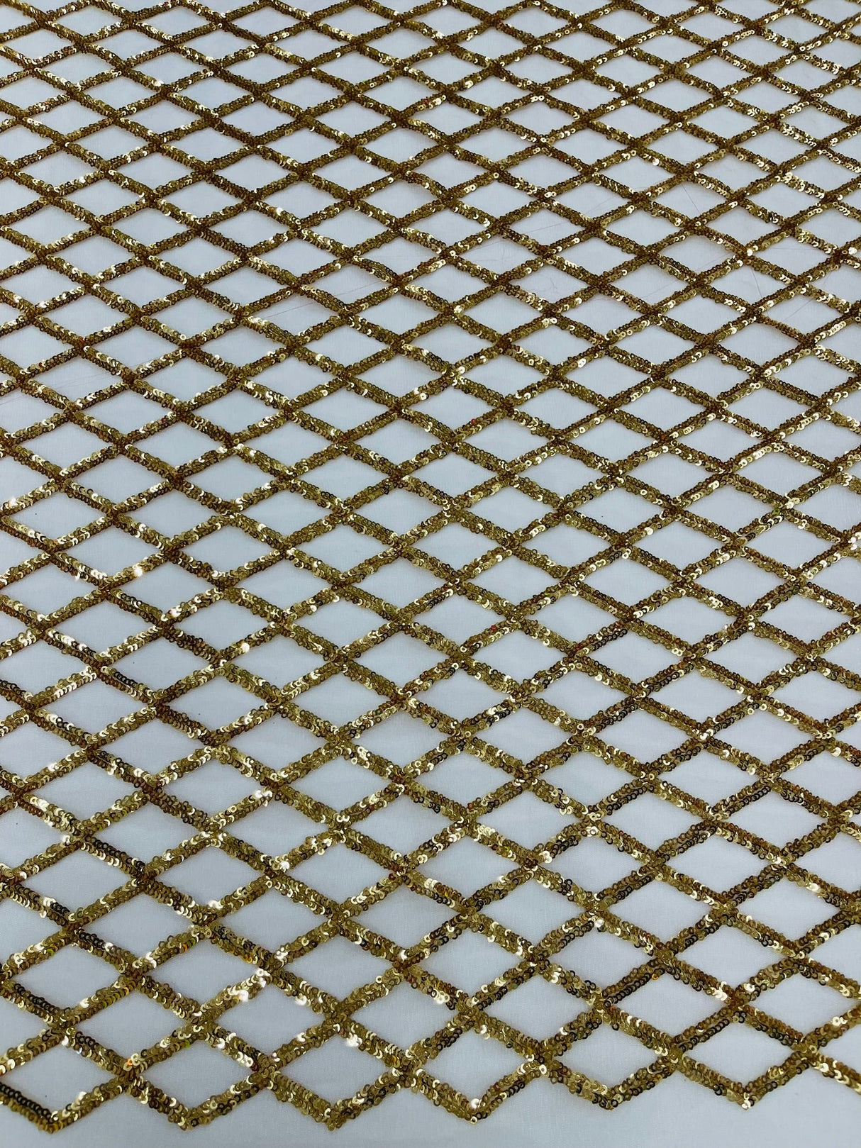 Luxury Diamond Design Mini Glitz Sequins Mesh Fabric - Diamond Pattern, 54" Width (1 Yard)