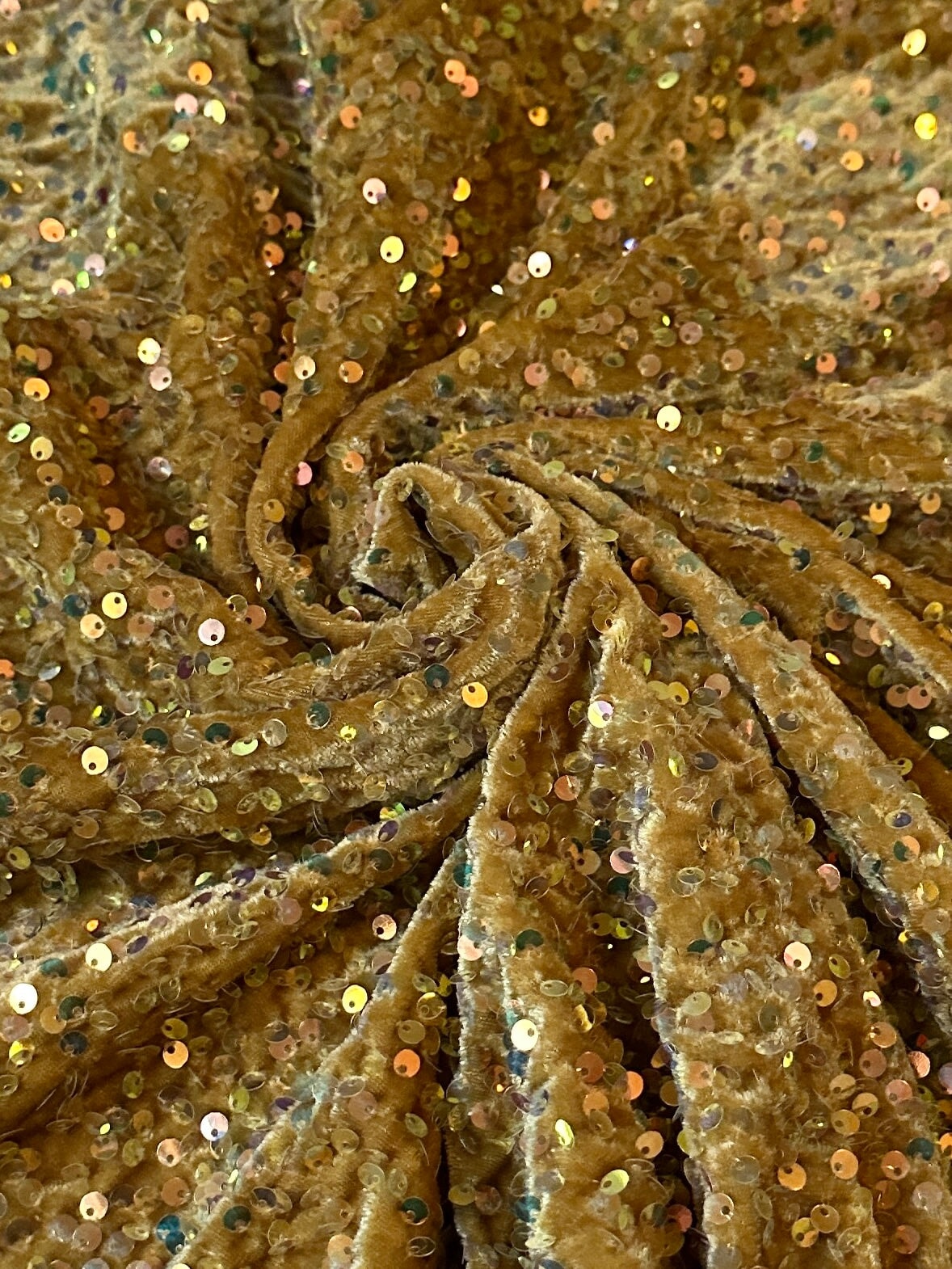 Sequin Velvet Caramel Gold