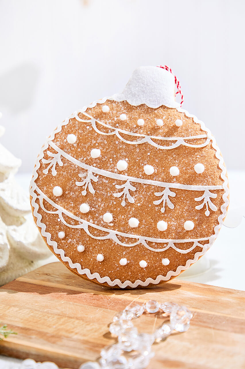 8.5" Felt Sugar & Spice Ornament