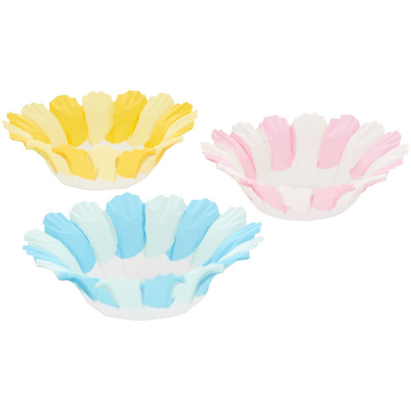 Wilton Large Flower Baking Cups, 12-Count