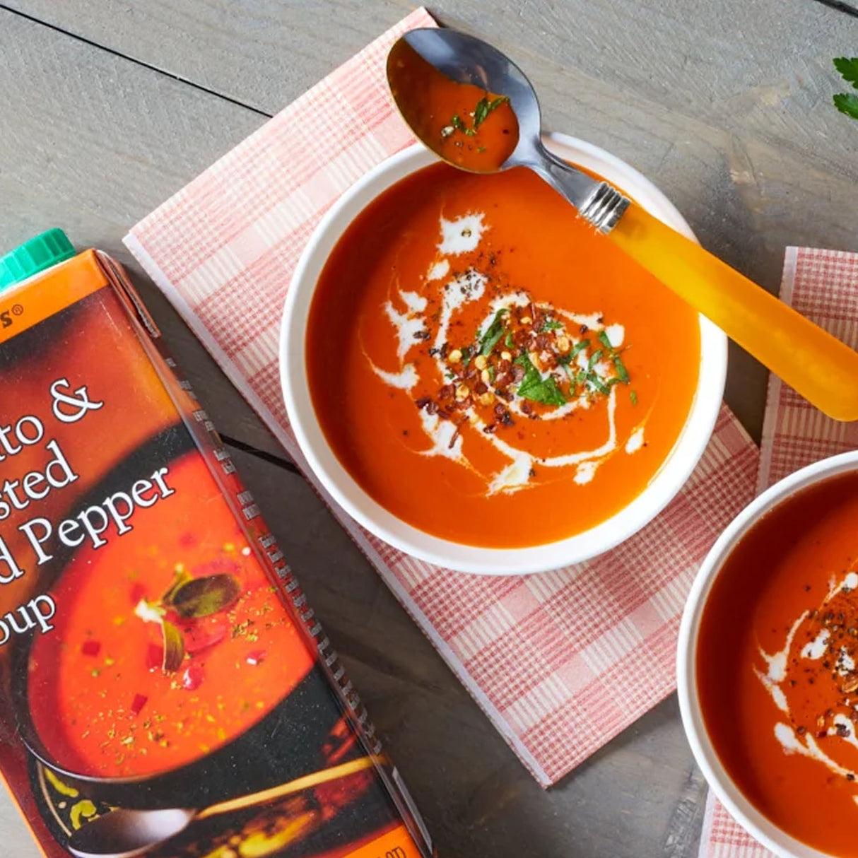 Trader Joe's Organic Tomato & Roasted Red Pepper Soup 32 fl oz