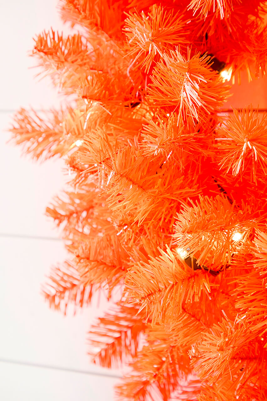 24" Orange Wreath with LED Lights