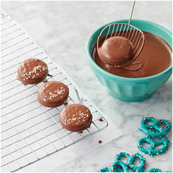 Wilton Candy Chocolate Melts Candy Dipping Scoop