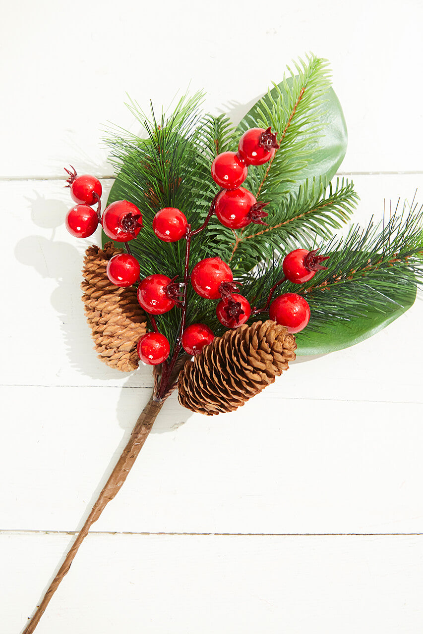 16" Magnolia Leaf Berry Cone Pick