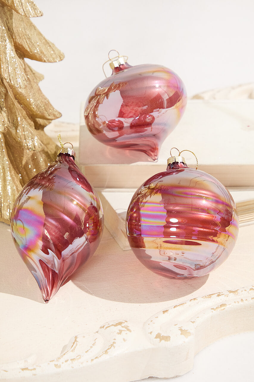 4"-6" Burgundy Swirl Glass Ornament