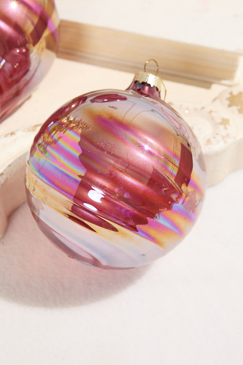 4"-6" Burgundy Swirl Glass Ornament