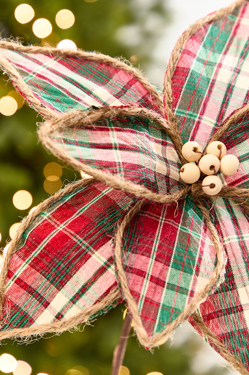 19" x 12" Plaid Poinsettia Stem