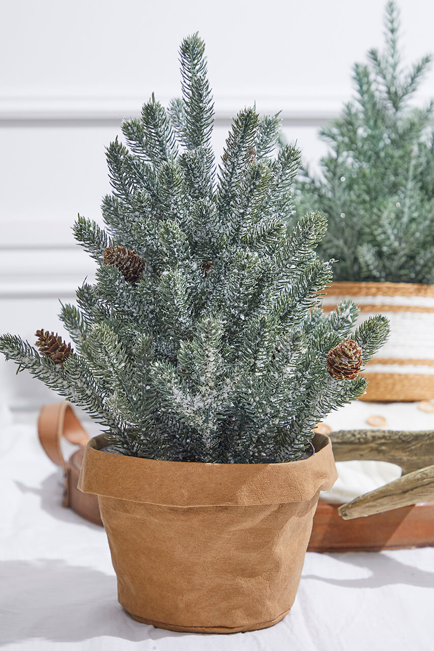 18” Plastic Tree in Basket