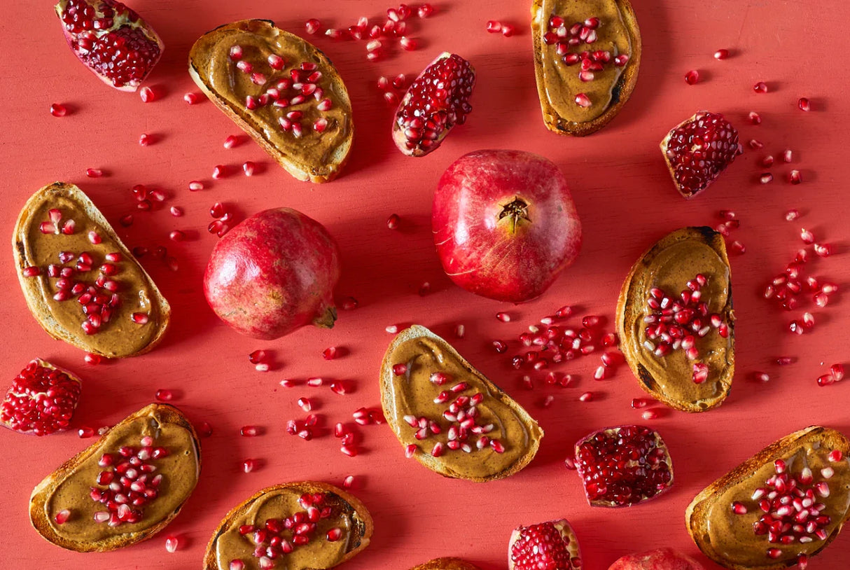 Jumbo Pomegranates Fresh, Juicy Fruit for Cooking, Baking & Snacking