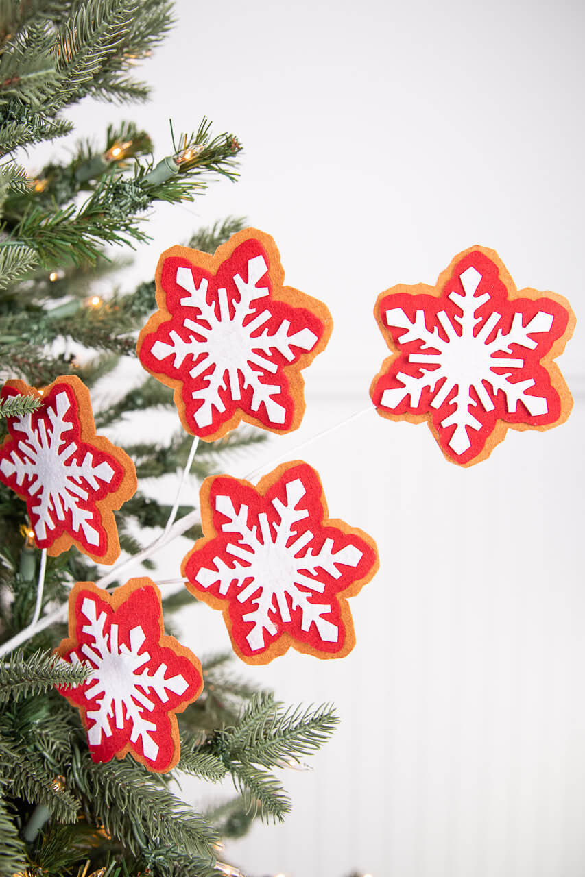 Red White Snowflake Stem 24 Inch Christmas Tree Decoration