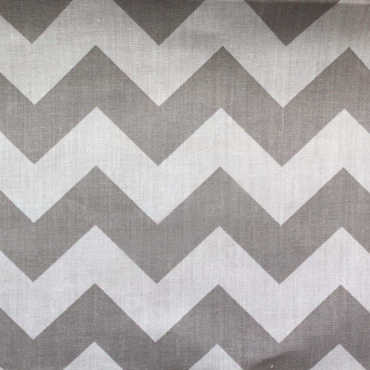 Poly Cotton Chevron Print Fabric - Black On White Chevron Zig Zag, 58-60" Width, 1" Repeat (1 Yard)