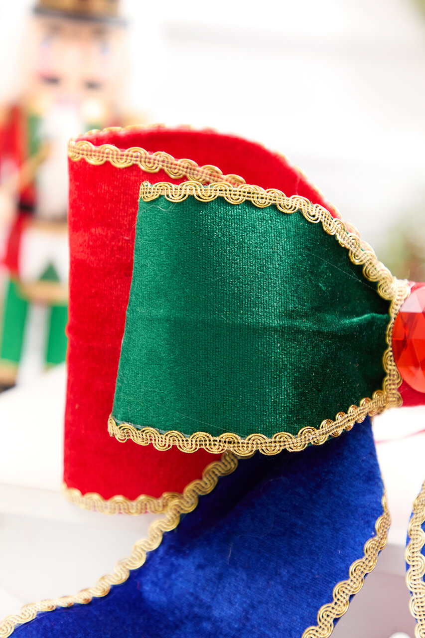 12" Nutcracker Velvet Gem Bow