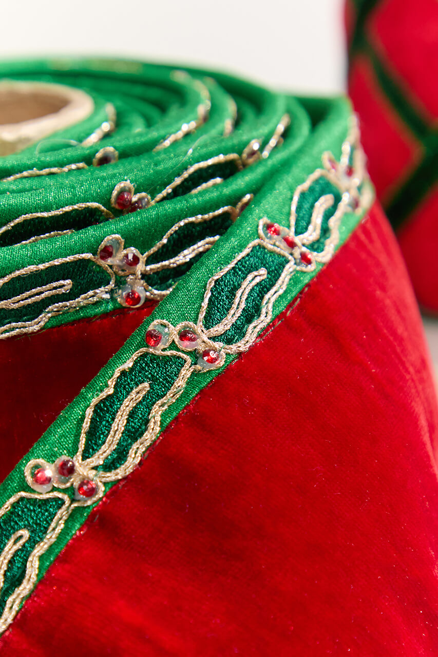 4" x 5 Yard Holly Leaves Edged Red Velvet Ribbon