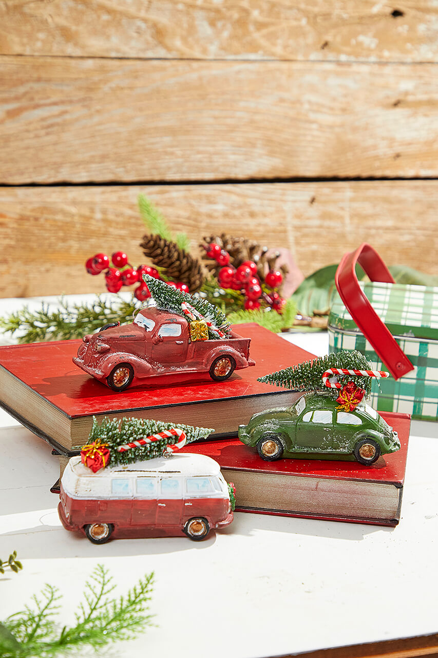 5" Green & Red Resin Retro Vehicle Ornament with Tree