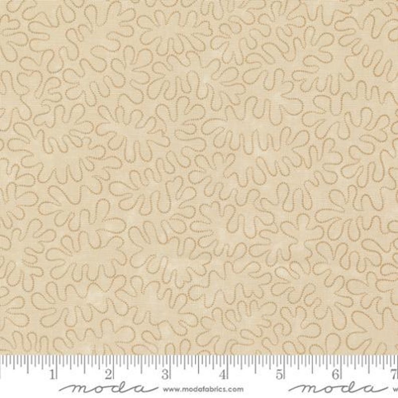 Fat Quarter Bundle Moda Kansas Troubles Cream Background