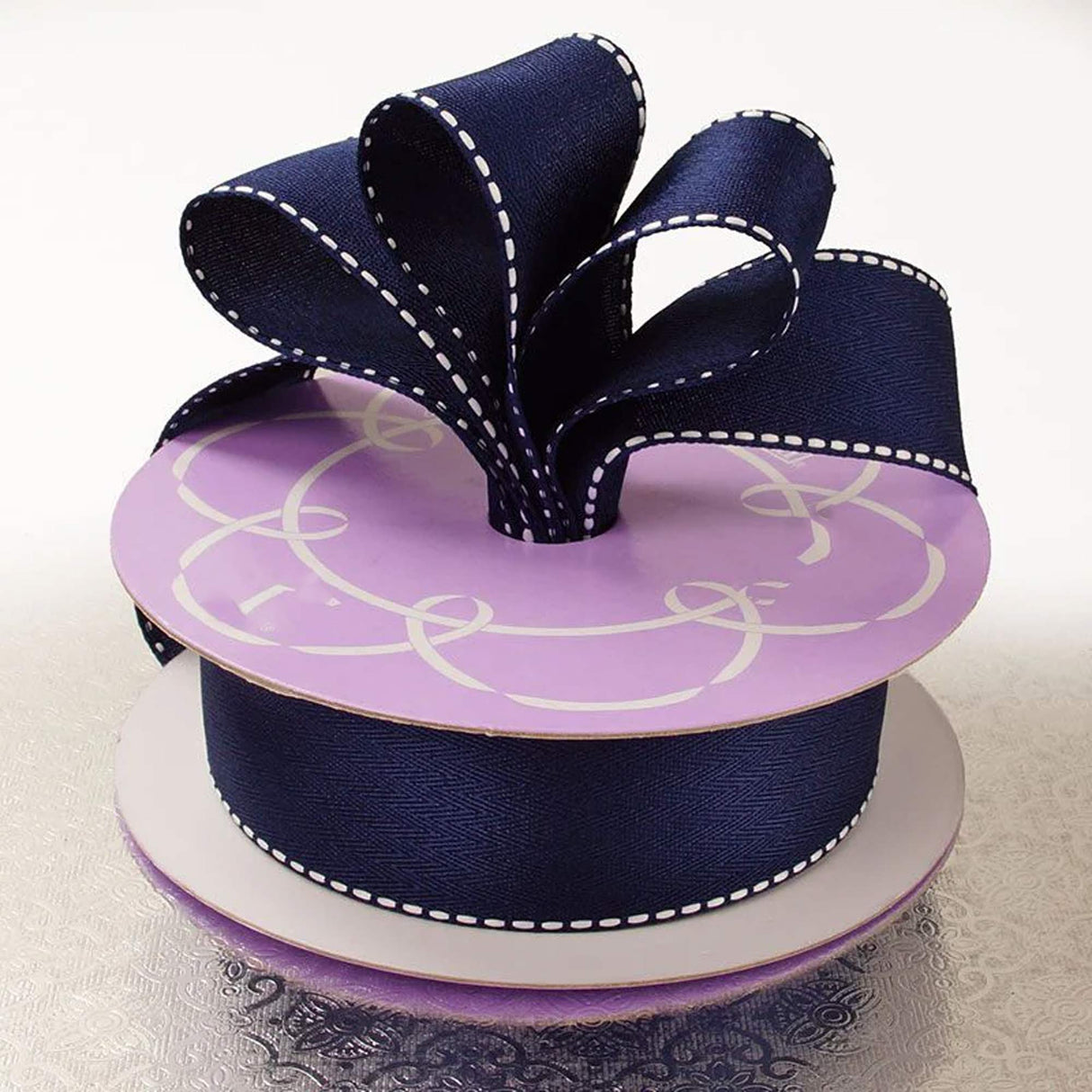 Saddle Stitch Chevron Twill Ribbon 1 1/2 '' X 25 yd Navy Color 1 / roll